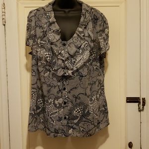 Worthington Woman Black & White Print Knit Blouse
